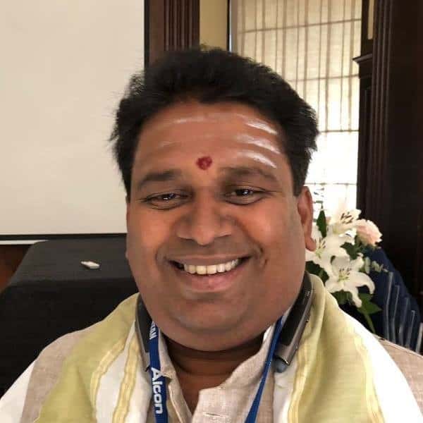 Pundit Samavedula Vedic Spiritual Center Custom Daily Yagyas